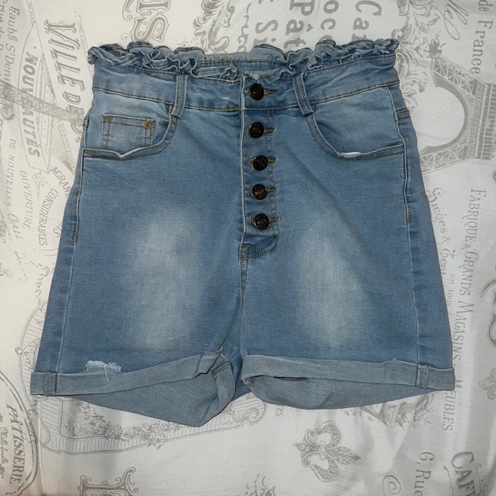 High paperbag waisted jean shorts